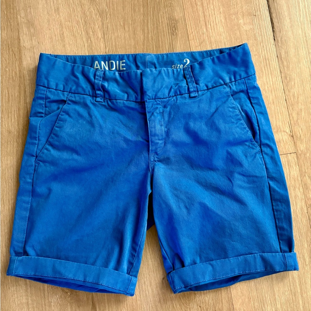 Women’s J.Crew Blue “Andie” 7” Chino Shorts - Size 2